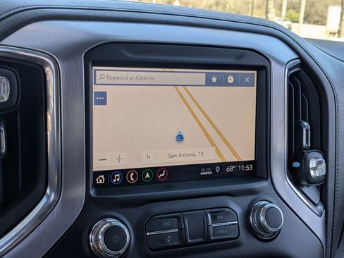 Used 2019 GMC Sierra 1500 SLT image 17