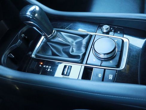 Used 2023 MAZDA MAZDA3 s image 17