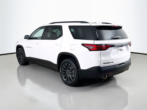 Used 2023 Chevrolet Traverse RS w/ LPO, Floor Liner Package image 7