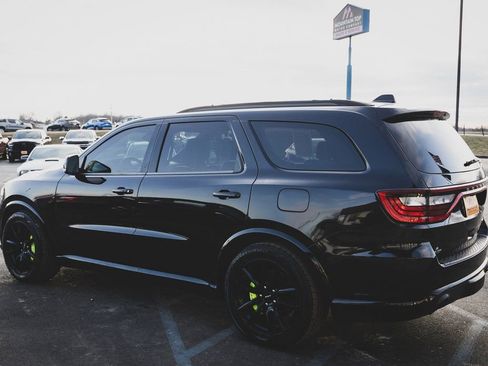 Used 2018 Dodge Durango SRT w/ Technology Group image 30