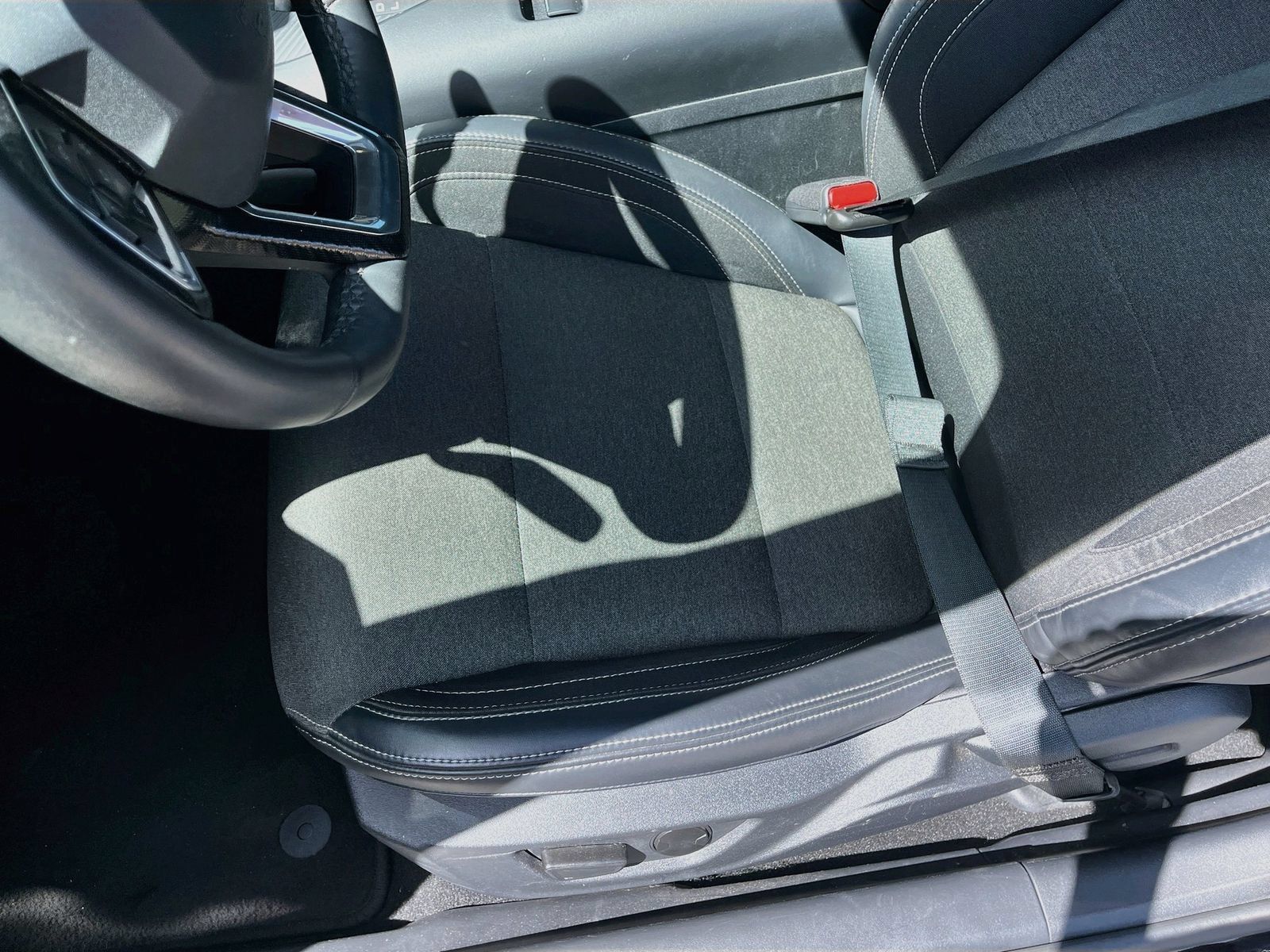Used 2024 Ford Mustang Coupe RWD image 19