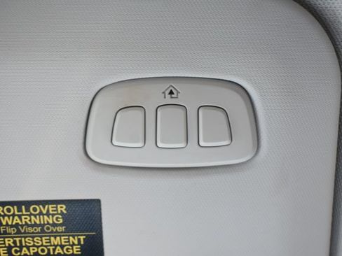 Used 2023 Ford Escape Platinum AWD/4WD image 33
