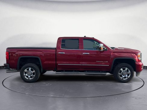 Used 2019 GMC Sierra 3500 Denali w/ Duramax Plus Package AWD/4WD image 6