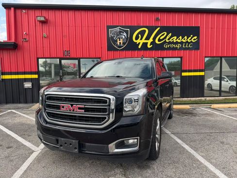 Used 2017 GMC Yukon SLT w/ Open Road Package RWD image 1