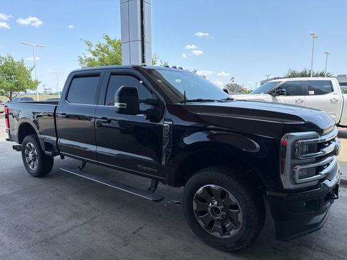 Used 2025 Ford F250 King Ranch w/ FX4 Off-Road Package AWD/4WD image 27