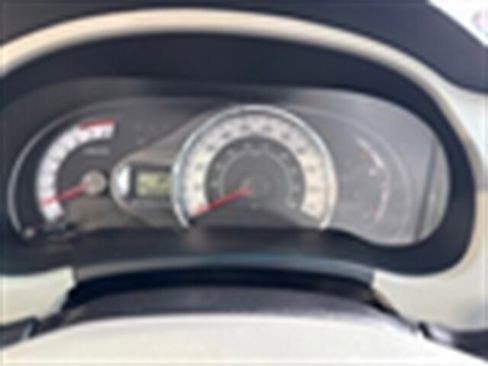 Used 2013 Toyota Sienna SE image 28