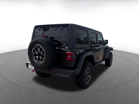 Used 2025 Jeep Wrangler Rubicon image 11