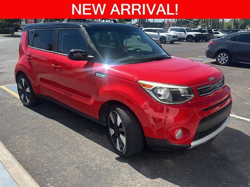 Used 2017 Kia Soul + w/ Designer's Package FWD image 1