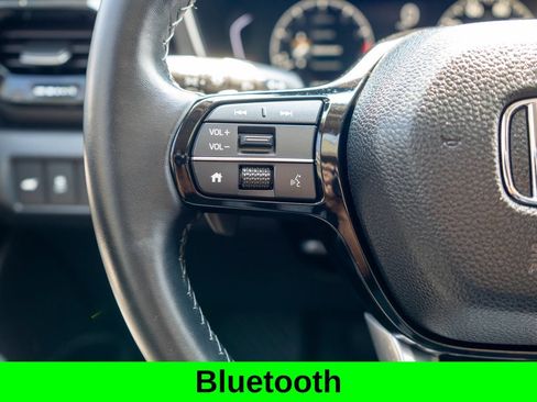 Used 2024 Honda Pilot Touring image 22
