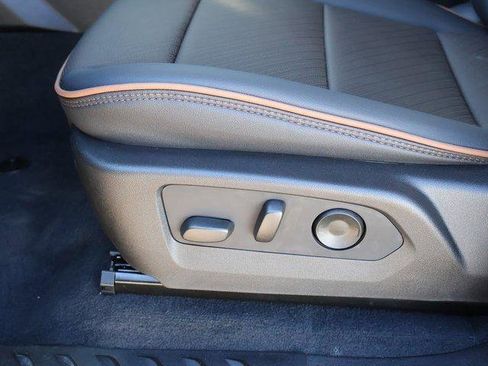 New 2025 GMC Canyon AT4 w/ Nightfall Edition image 39