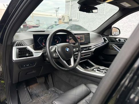 Used 2024 BMW X5 xDrive40i w/ Premium Package AWD/4WD image 23