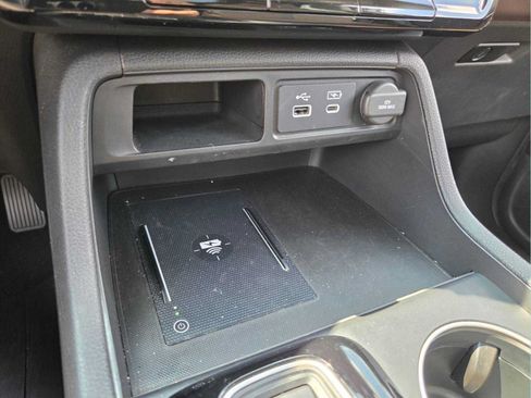Used 2023 Honda Pilot Elite image 26