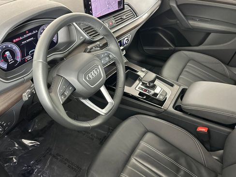 Used 2023 Audi Q5 2.0T Premium Plus w/ Premium Plus Package image 9
