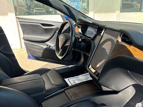 Used 2018 Tesla Model S 75D image 23