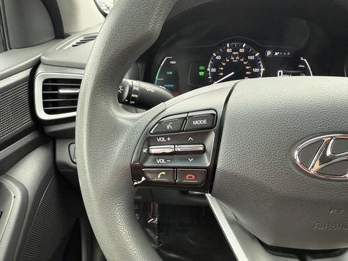 Used 2019 Hyundai Ioniq Blue image 14
