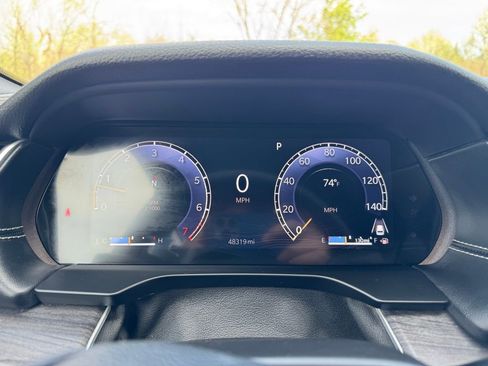 Used 2024 Jeep Grand Cherokee L Limited w/ Luxury Tech Group II AWD/4WD image 31