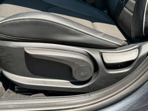 Certified 2024 Kia Forte GT-Line FWD image 18