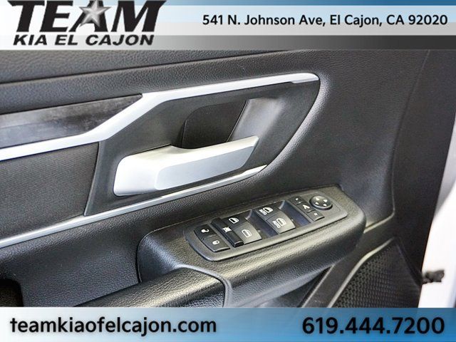 Used 2023 RAM 1500 4x4 Crew Cab image 28