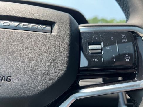 New 2025 Land Rover Discovery Sport S image 13
