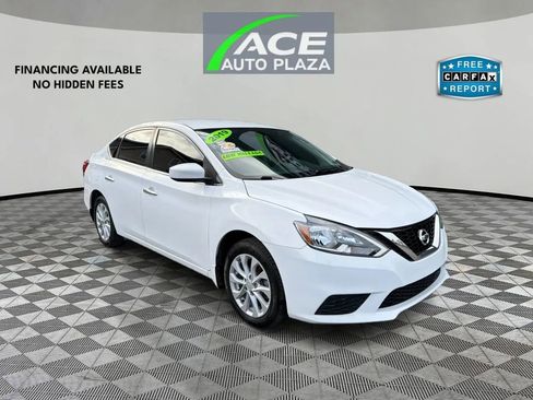 Used 2019 Nissan Sentra SV image 1