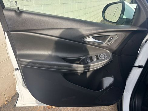 Used 2025 Buick Encore GX Preferred image 20