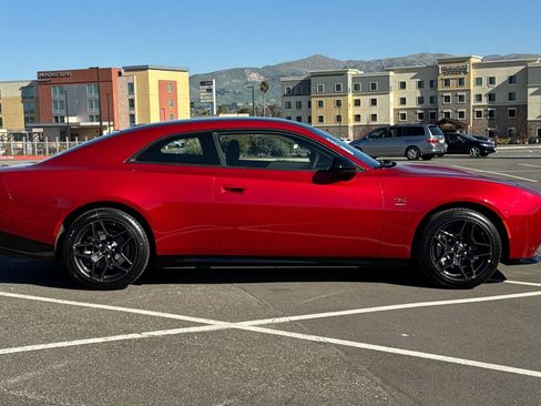 New 2024 Dodge Charger R/T w/ Plus Group image 2