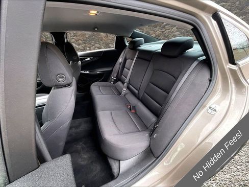 Used 2023 Chevrolet Malibu LT FWD image 24