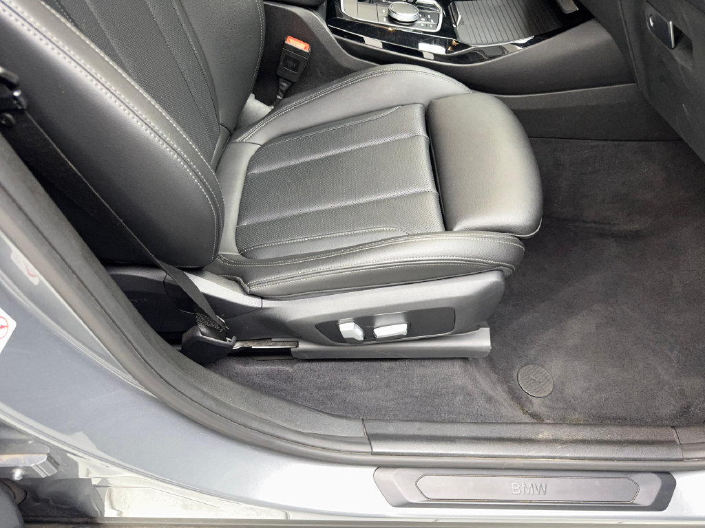 Used 2023 BMW X3 xDrive30i w/ Premium Package w/ZPA AWD/4WD image 46