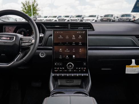 New 2026 GMC Terrain AT4 w/ Convenience Package III image 16