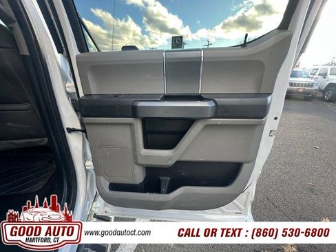 Used 2019 Ford F150 XLT w/ Max Trailer Tow Package image 10