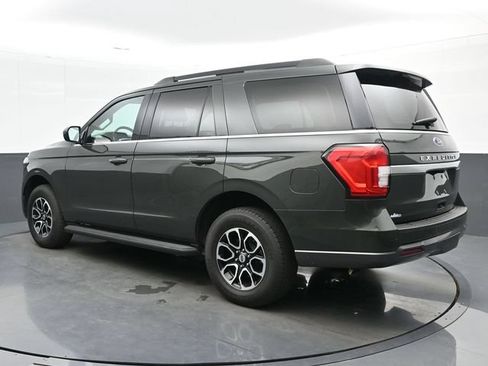 Used 2022 Ford Expedition XLT AWD/4WD image 6