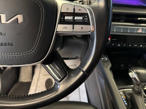 Used 2023 Kia Telluride S AWD/4WD image 12