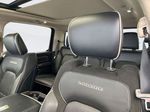 Used 2021 RAM 1500 Laramie image 10