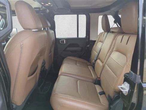 Used 2021 Jeep Wrangler Unlimited Sahara w/ Cold Weather Group image 23