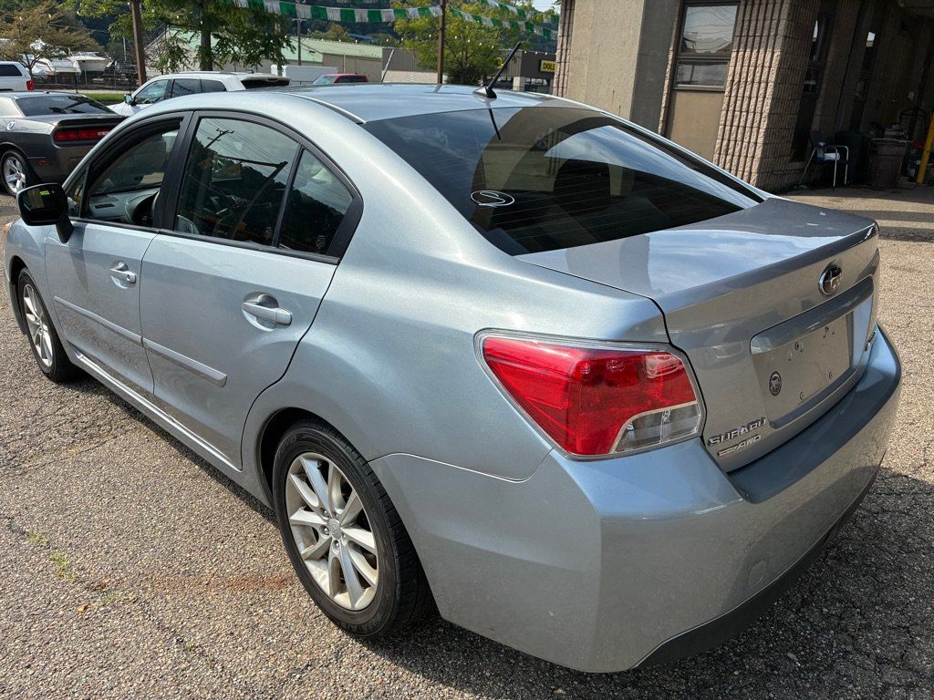 Used 2013 Subaru Impreza 2.0i Premium w/ All-Weather Pkg AWD/4WD image 3
