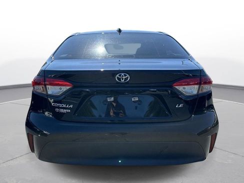 Used 2025 Toyota Corolla LE w/ Convenience Package FWD image 7