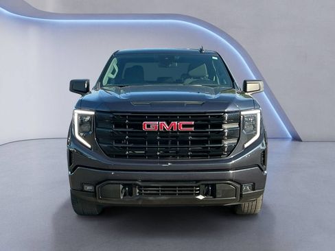 Used 2023 GMC Sierra 1500 Elevation AWD/4WD image 8