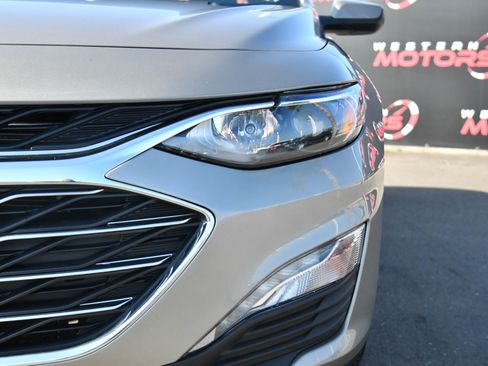 Used 2023 Chevrolet Malibu LT image 11