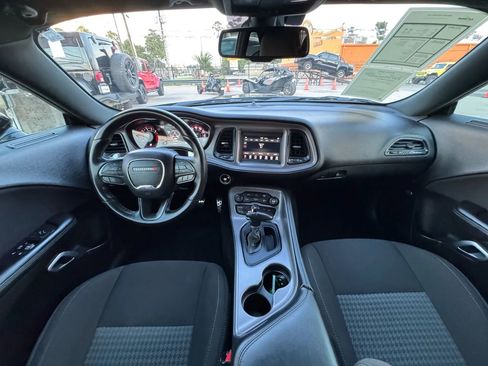 Used 2023 Dodge Challenger R/T w/ Blacktop Package image 25