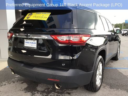 Used 2021 Chevrolet Traverse LT FWD image 7