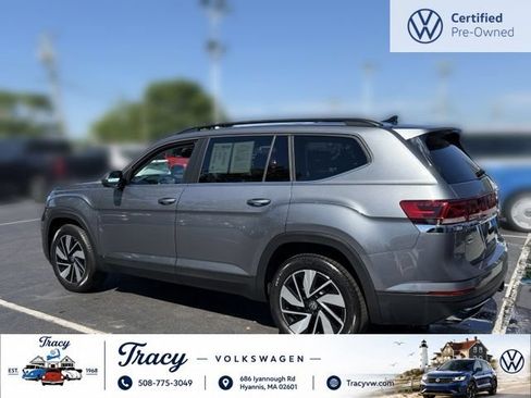 Certified 2024 Volkswagen Atlas SE w/ Panoramic Sunroof Package AWD/4WD image 6
