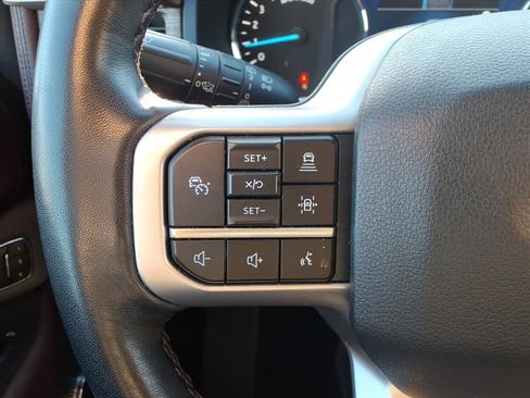 Used 2024 Ford Expedition Limited AWD/4WD image 13