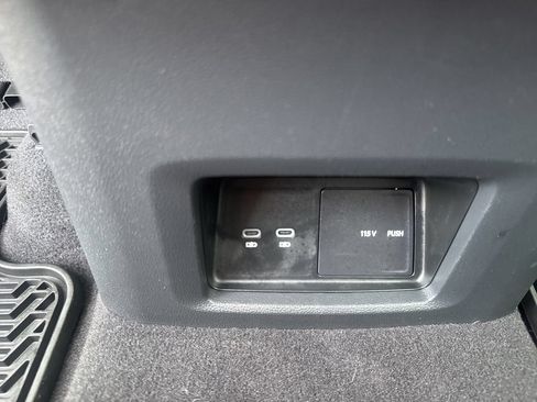 Used 2024 Volkswagen Atlas Cross Sport SEL Premium R-Line AWD/4WD image 21