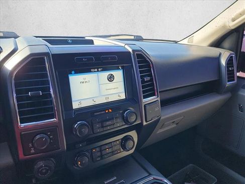 Used 2016 Ford F150 XLT w/ Equipment Group 302A Luxury image 22