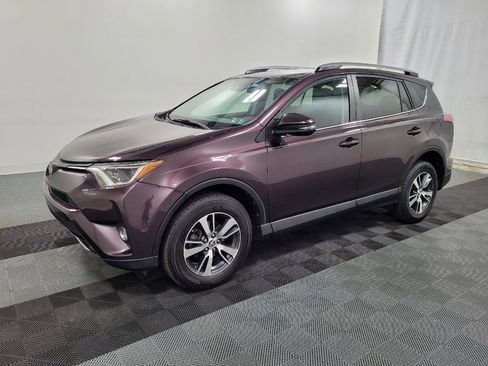 Used 2018 Toyota RAV4 XLE w/ Plus Extra Value Package AWD/4WD image 2
