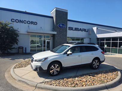 Used 2019 Subaru Outback 3.6R Limited w/ Popular Package #2