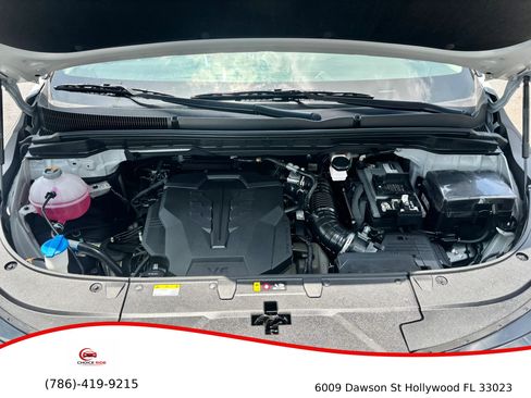 Used 2025 Kia Carnival EX FWD image 41