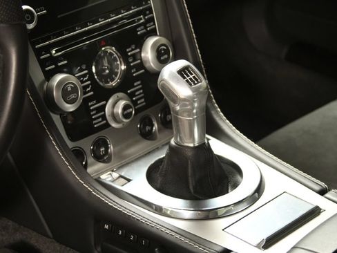 Used 2009 Aston Martin DBS Coupe RWD image 4