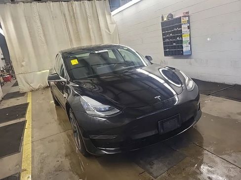 Used 2020 Tesla Model 3 Long Range image 2