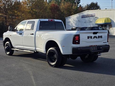New 2026 RAM 3500 Tradesman image 19